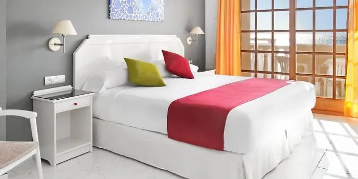 Elba Castillo San Jorge & Antigua