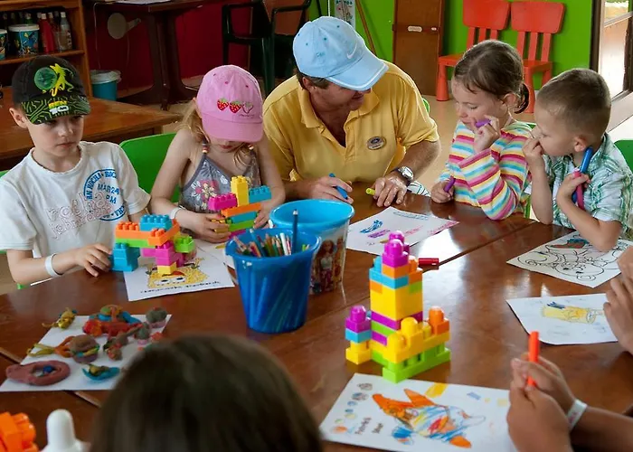 Elba Castillo San Jorge & Antigua 3*