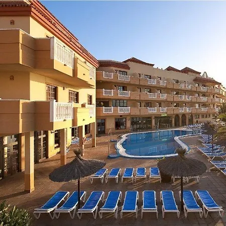 Elba Castillo San Jorge & Antigua 3*