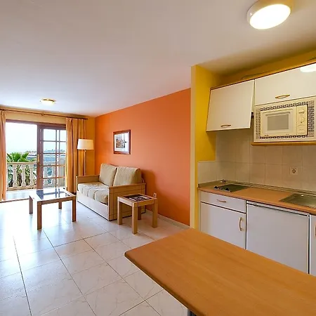 Elba Castillo San Jorge & Antigua Lägenhetshotell