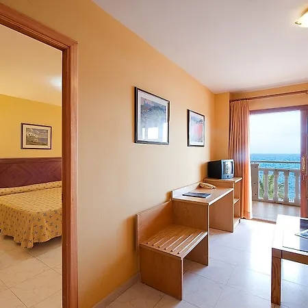 Elba Castillo San Jorge & Antigua 3* كاليتا ذي فوستي