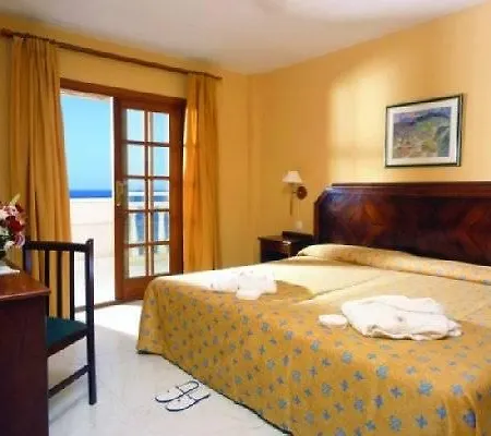 Elba Castillo San Jorge & Antigua كاليتا ذي فوستي