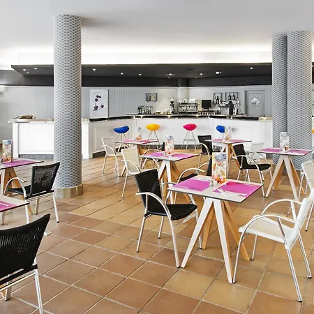 Elba Castillo San Jorge & Antigua