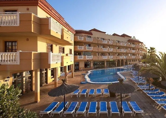 Elba Castillo San Jorge & Antigua 3*