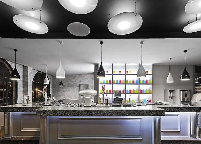 Elba Castillo San Jorge & Antigua كاليتا ذي فوستي