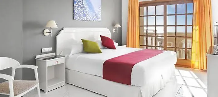 Elba Castillo San Jorge & Antigua كاليتا ذي فوستي