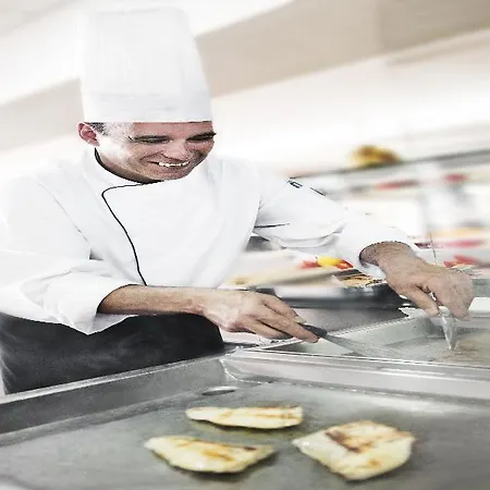 Aparthotel Elba Castillo San Jorge & Antigua 3*